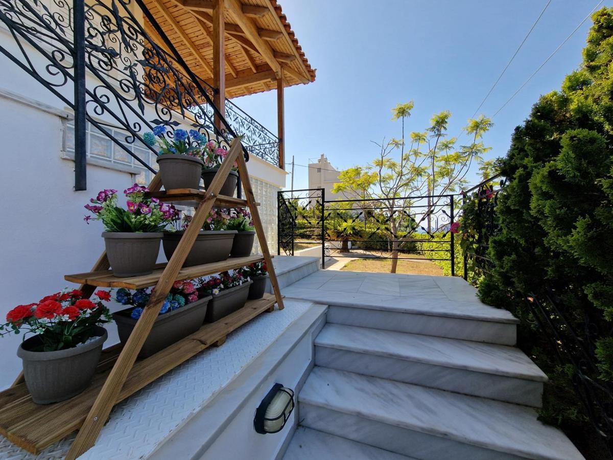 Villa Liana : Luxury Villa With Fantastic Sea View, Near Airport Pórto Ráfti Kültér fotó